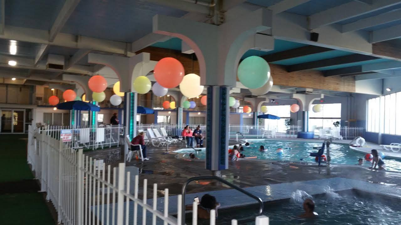 Howard Johnson By Wyndham Saint Joseph بينتون هاربور المظهر الخارجي الصورة